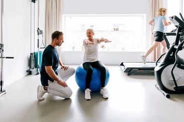 Dieta, ejercicio y terapias complementarias después del tratamiento primario del cáncer